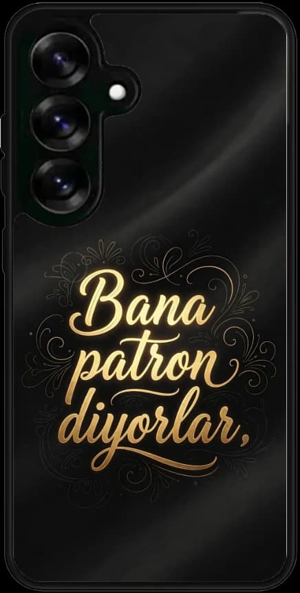 İsim ve özel mesaj içeren telefon kılıfı örneği